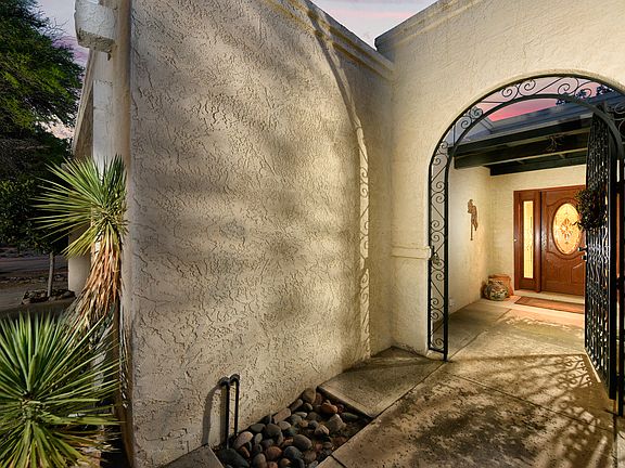 4th image of 2661 W Casas Cir