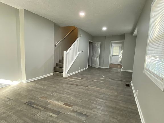 2nd image of 2521 Highland Pl