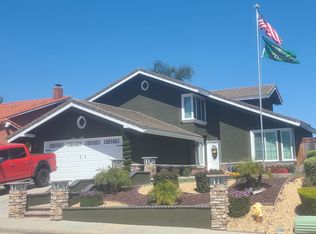 22 Ridge Crest Cir, Pomona, CA 91766