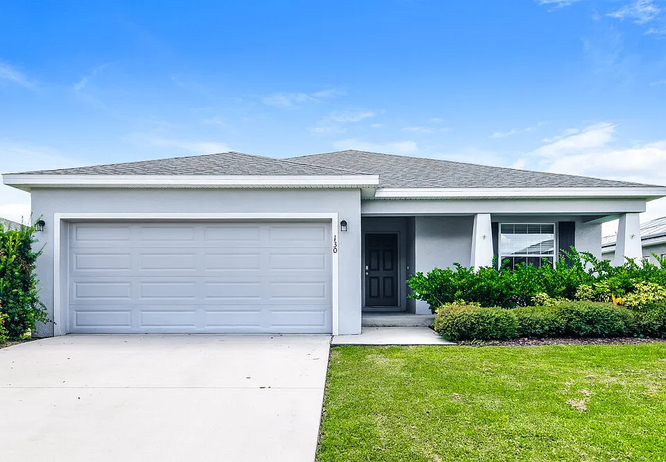 130 Eloise Oaks Dr