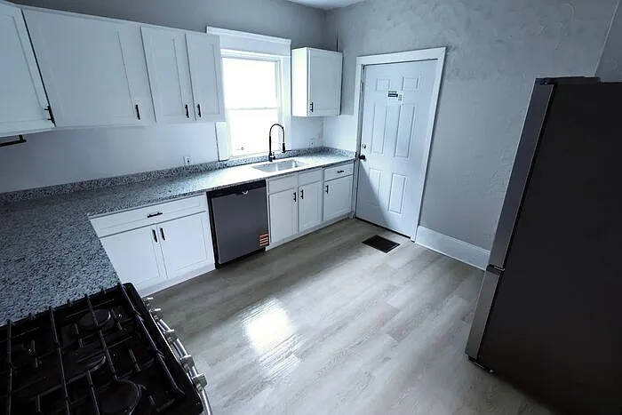 91 Westwood Ave — Photo 5