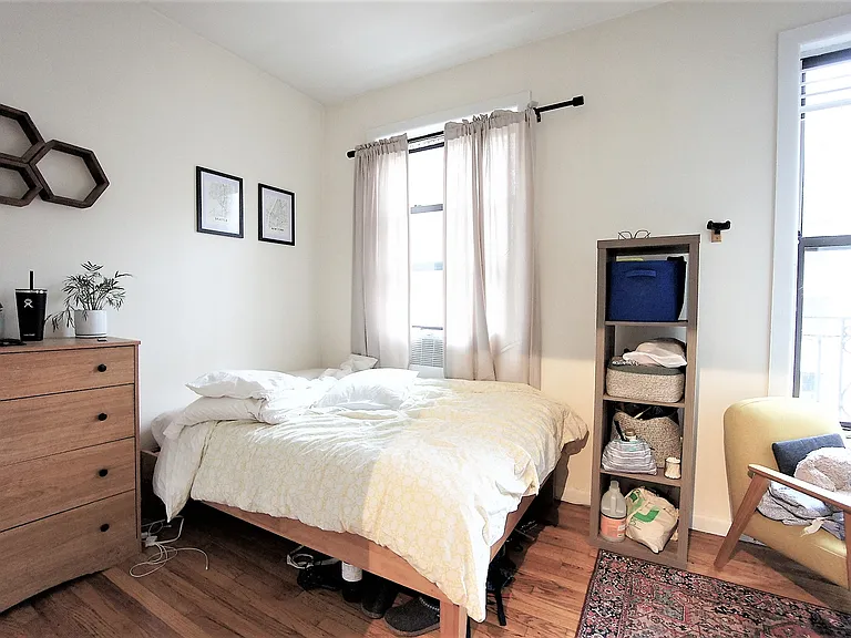205 W 103rd St #4E — Photo 8