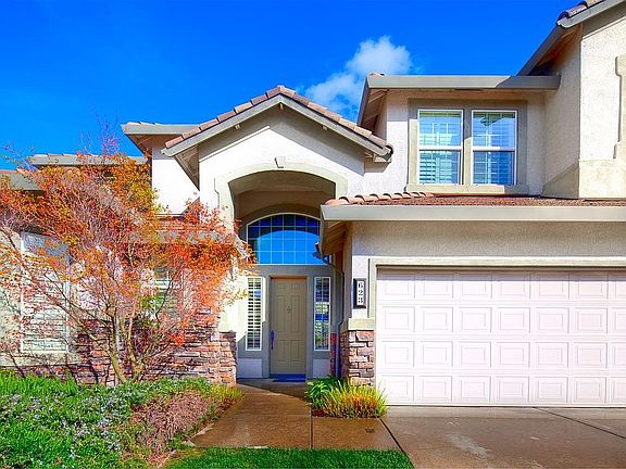 3rd image of 623 Armsmere Pl