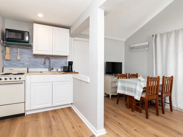 401A Ocean Boulevard #2, Hampton, NH 03848