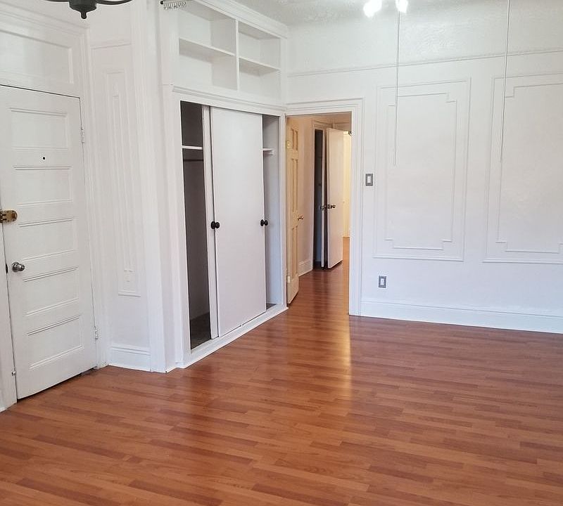 1st image of 498 Prospect Ave #2