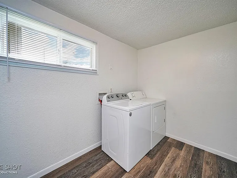 1234 S Crockett Dr — Photo 12