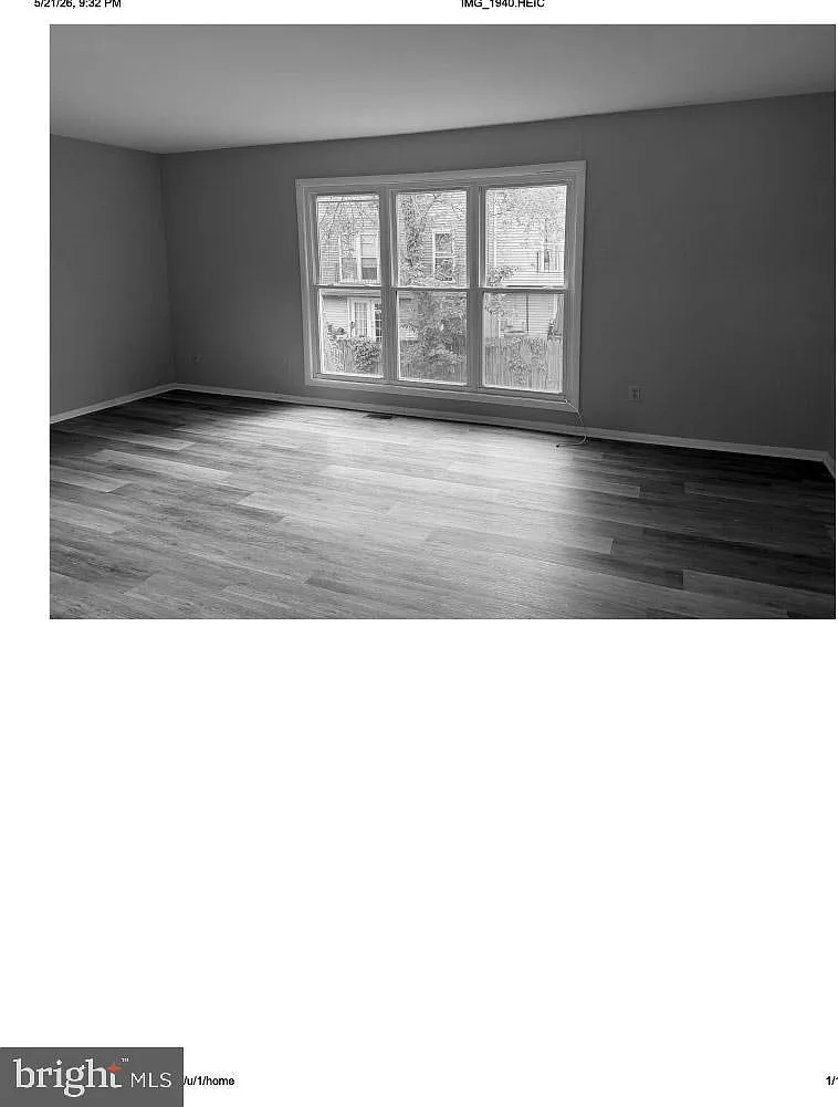 3 bed, 1240 sqft, $1,750 — Photo 4