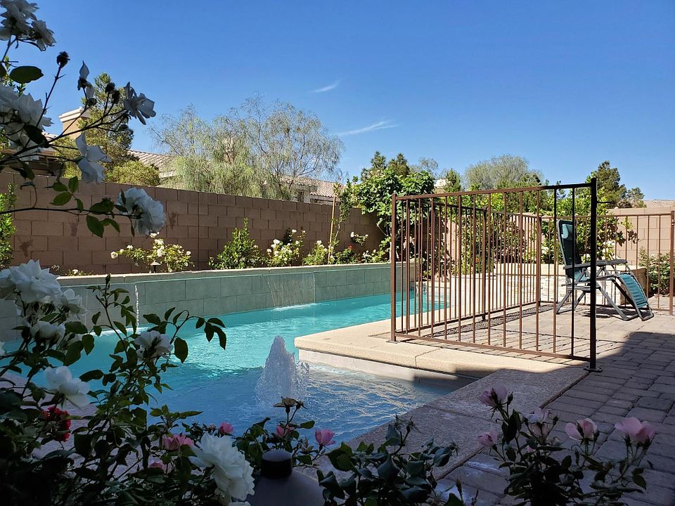 1st image of 2907 Caxton Grove Dr