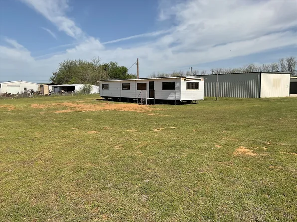 333 Fm Road 2353, Graford, TX 76449