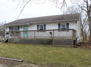 211 Yount Ave, Watseka, IL 60970
