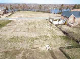 1919 Channel View Ter, Chester, VA 23836