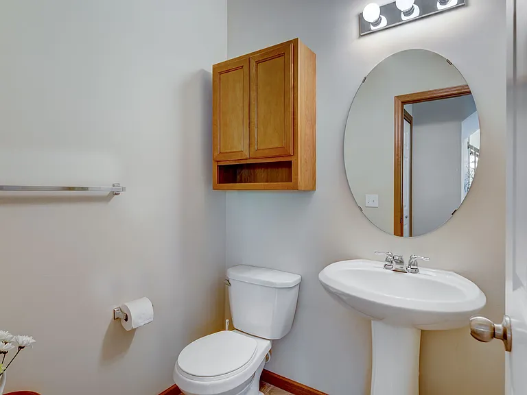 11939 Emery Village Dr N — Photo 19