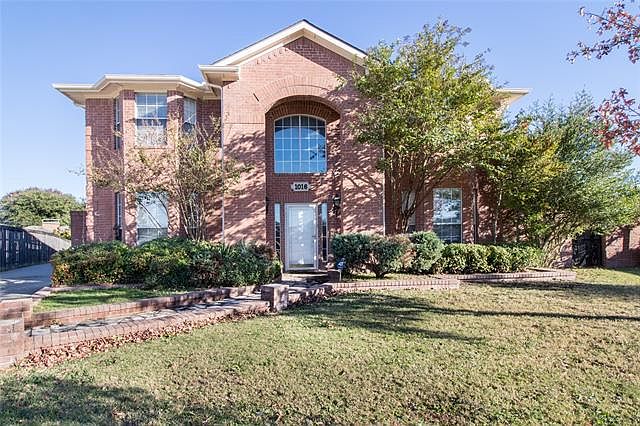 1st image of 1016 Hollaway Cir
