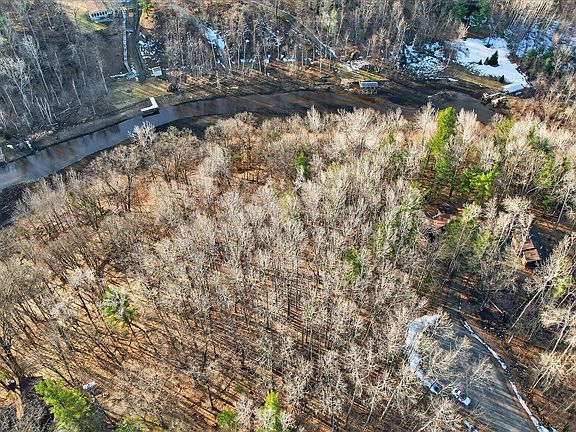 3rd image of Highland Ct