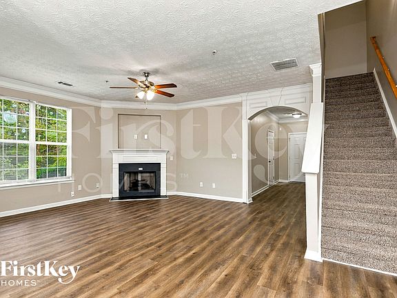2nd image of 1630 Honeysuckle Path