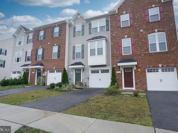 1817 Wind Gate Rd, Baltimore, MD 21227