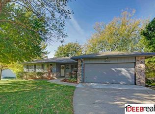 14988 Charles Plz, Omaha, NE 68154