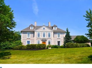 9 Crimson Leaf Dr, Newtown, PA