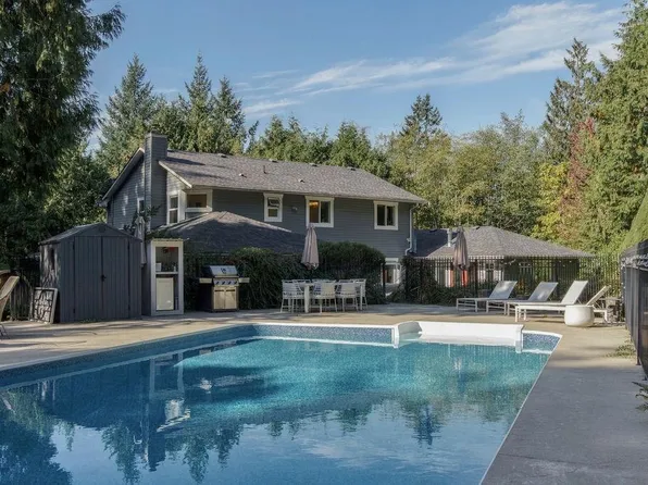 2442 Grant Rd, Sunshine Coast, BC V0N 2W5