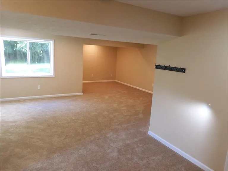 1681 Colonade Dr — Photo 31