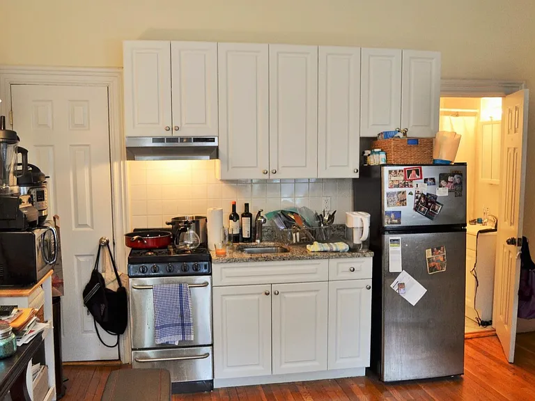225 Newbury St #3F — Photo 5