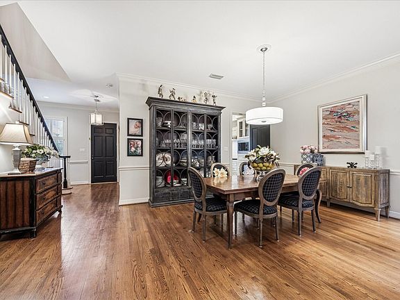 4th image of 4832 Post Oak Timber Dr