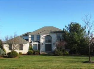 14 Briarwood Dr E, Warren, NJ 07059