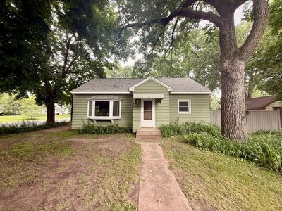 614 8th Ave SW, Little Falls, MN, 56345