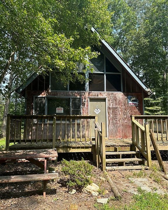 1st image of 11001 Forest Hollow Dr