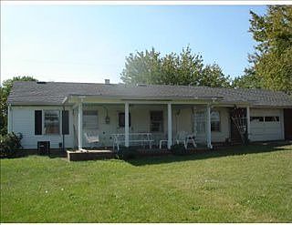 2nd image of 223 Wyoming St
