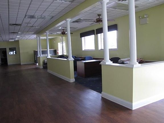 3rd image of 1852 N Black Horse Pike