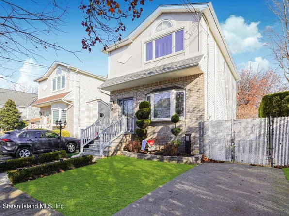 269 Fisher Avenue image 1 of 28