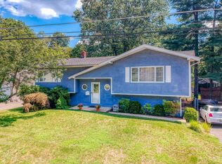 16 Marilyn Pl, Spotswood, NJ