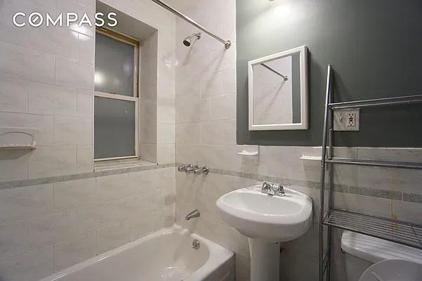 Rented by Compass | media 10