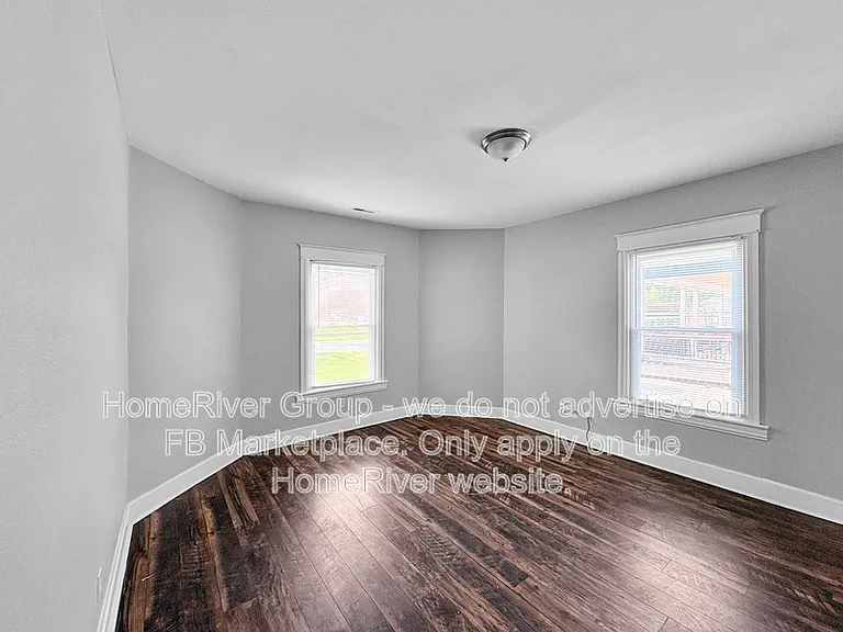 4315 13th Ave — Photo 7