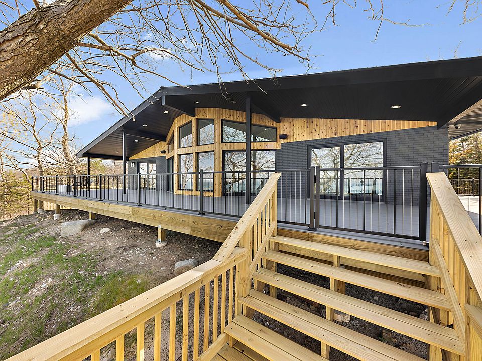 5294 Pine Lane Path, Stevensville, MI 49127 Zillow