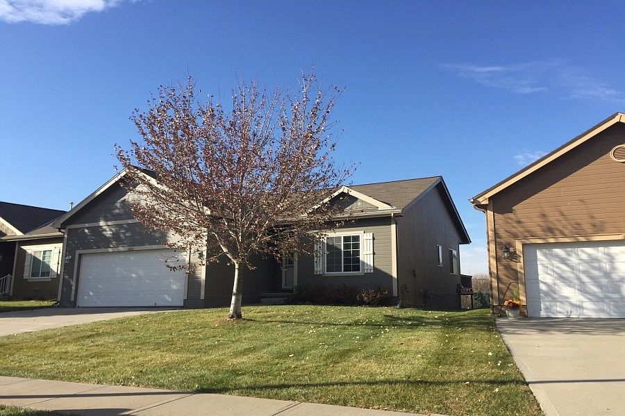 1st image of 6422 N 142nd Ave