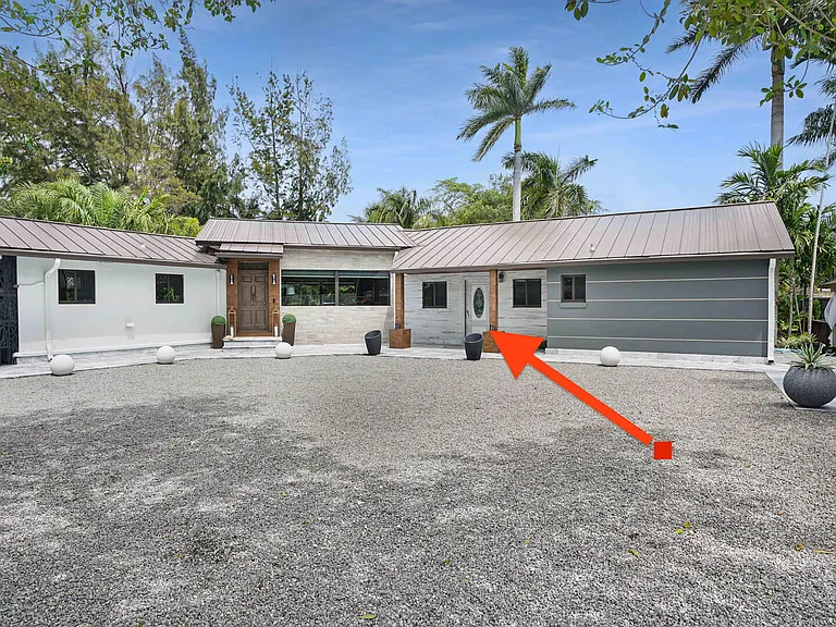 2249 Lazy Ln — Photo 87