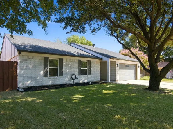 831 Beverly Dr, Grapevine, TX 76051