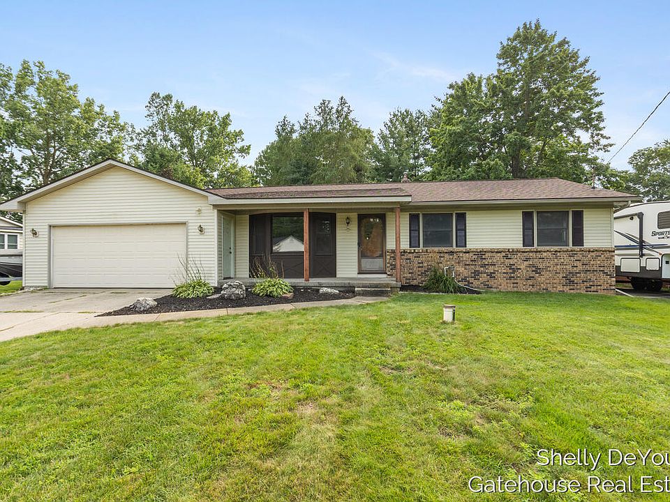 1st image of 3078 Paris Park Dr SE
