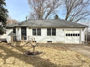 105 3rd Ave NW, Grand Meadow, MN 55936
