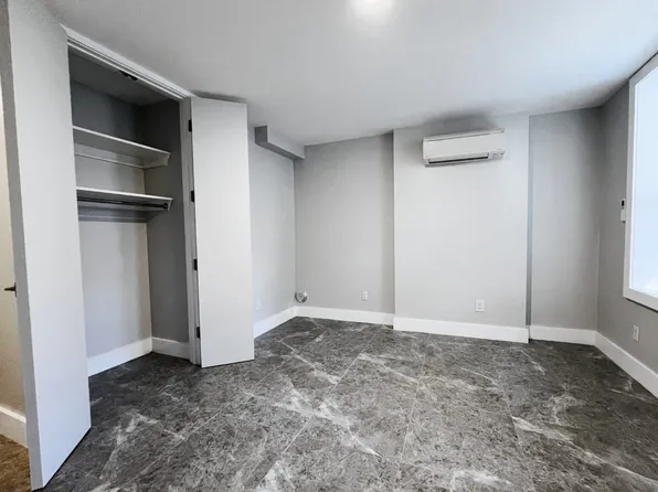 126 Randolph Avenue image 7 of 16