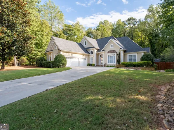 2198 Ivey Creek Way, Stone Mountain, GA 30087