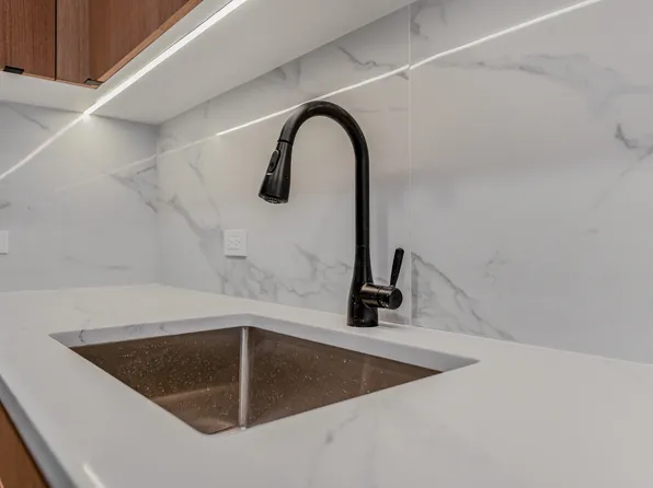 146 West 57th Street image 11 of 35