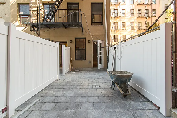 Rented by Centennial Properties NY | media 15