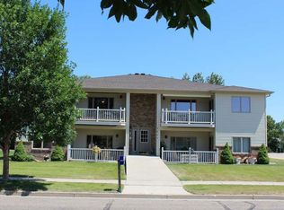 2904 Bay Shore Bnd SE UNIT 3, Mandan, ND 58554
