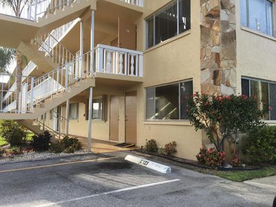 600 Village Green Ct APT 123, Palm Springs, FL, 33461