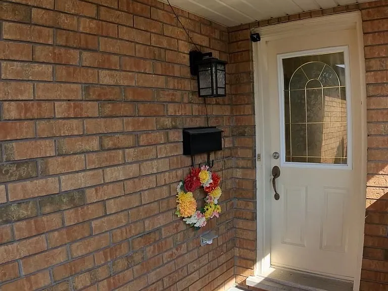 3822 Spicewood Way — Photo 5