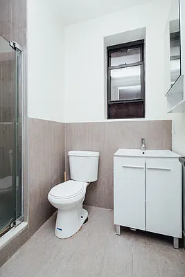 Rented by Nooklyn NYC LLC | media 16