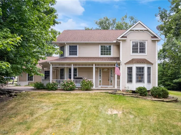 1044 Park Ledge Dr, Macedonia, OH 44056